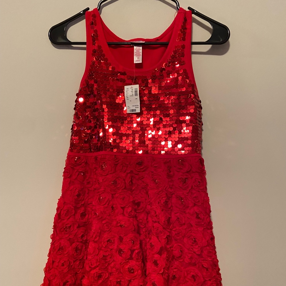 BEAUTIFUL AND NWT Justice red floral dress